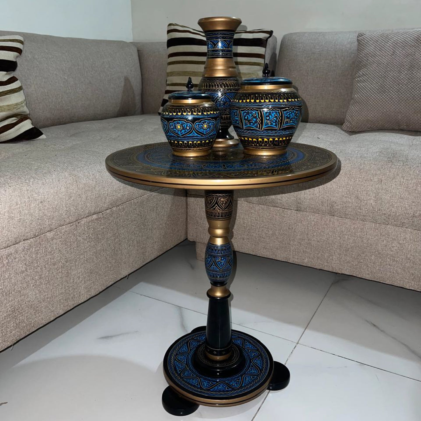 Wooden Deal set Naqshi Art Table(16*16) (18*18) (24*24) Inches With 2 Candies and Vase