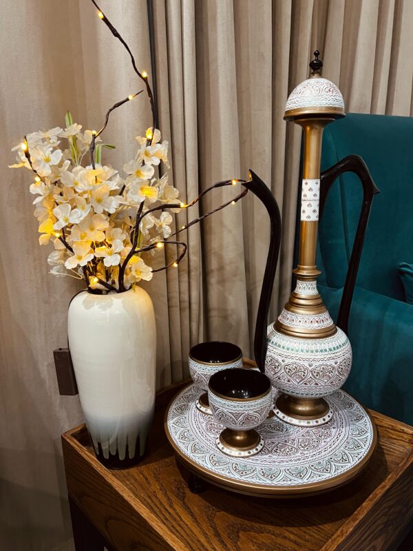 wooden Handmade Umr e khyam (30 inches hight,) with 2 Wine Glass and Tray.