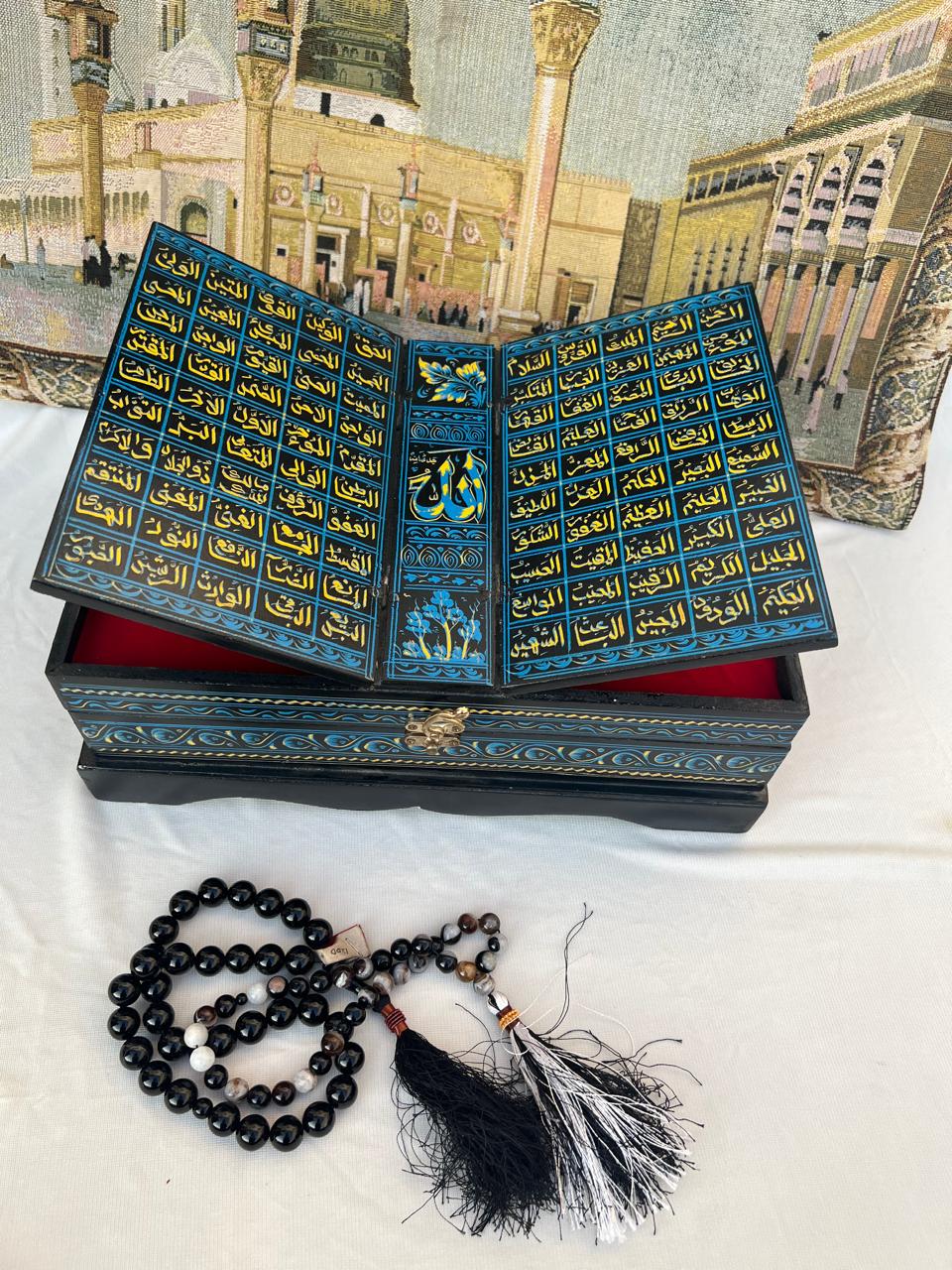 Wooden Quran Holder With Beautiful Handwork Art