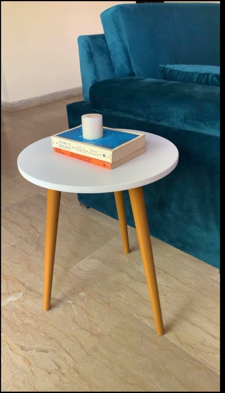 Side Table-Wooden Table-Coffee Table (Folding table with screwable legs)Round Shape