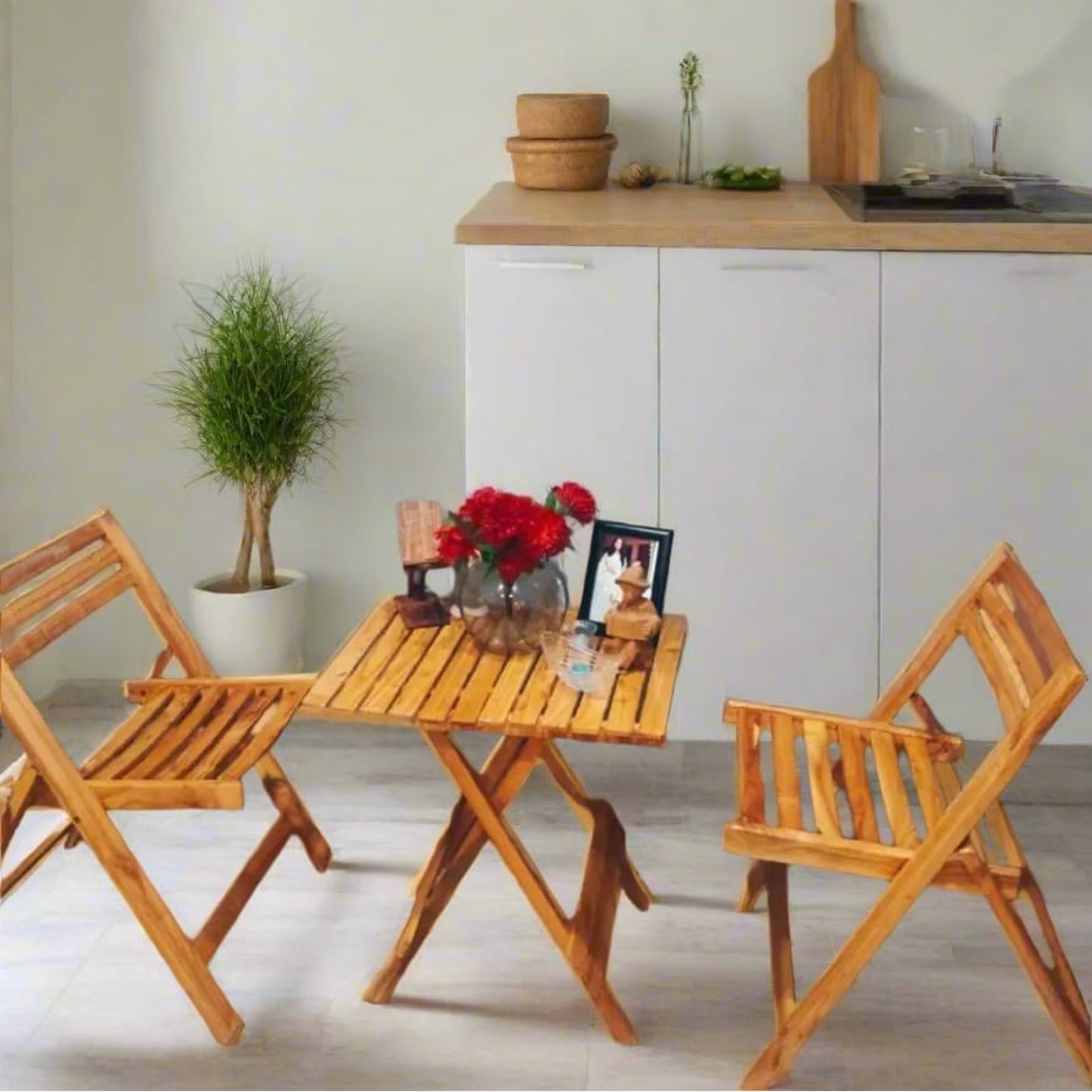 Stylish Solid wooden Beach Wood Folding Table & Chairs