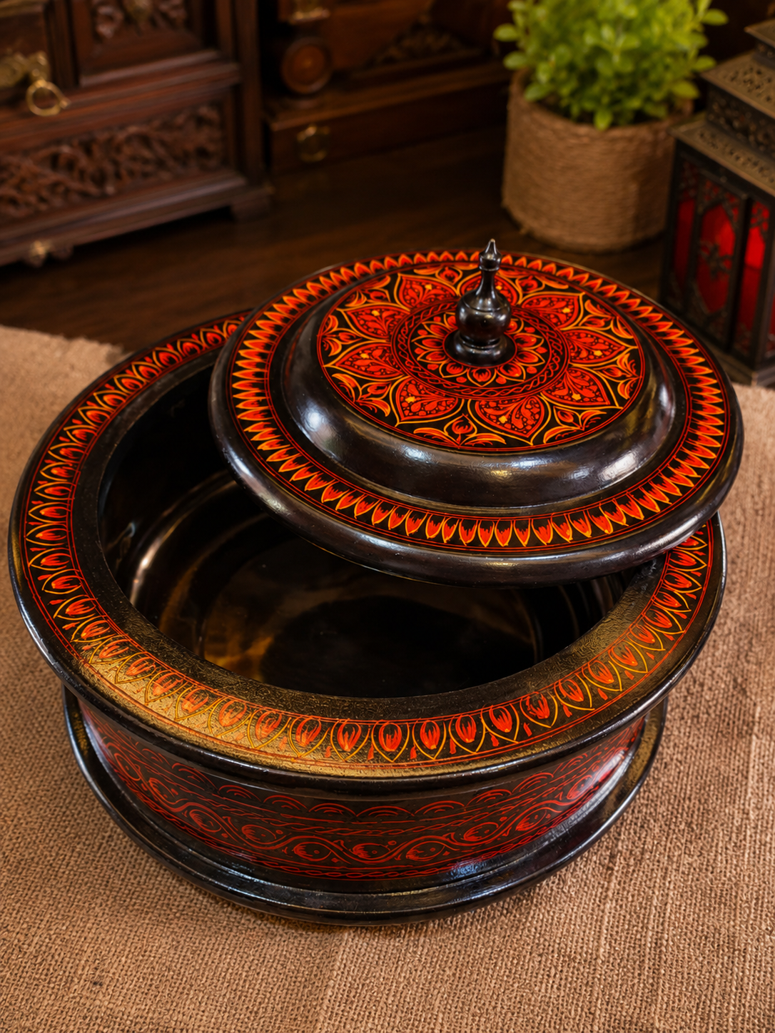 Premium Wooden Handmade Naqashi Art Hotpot – Steel Inner Serving Pot