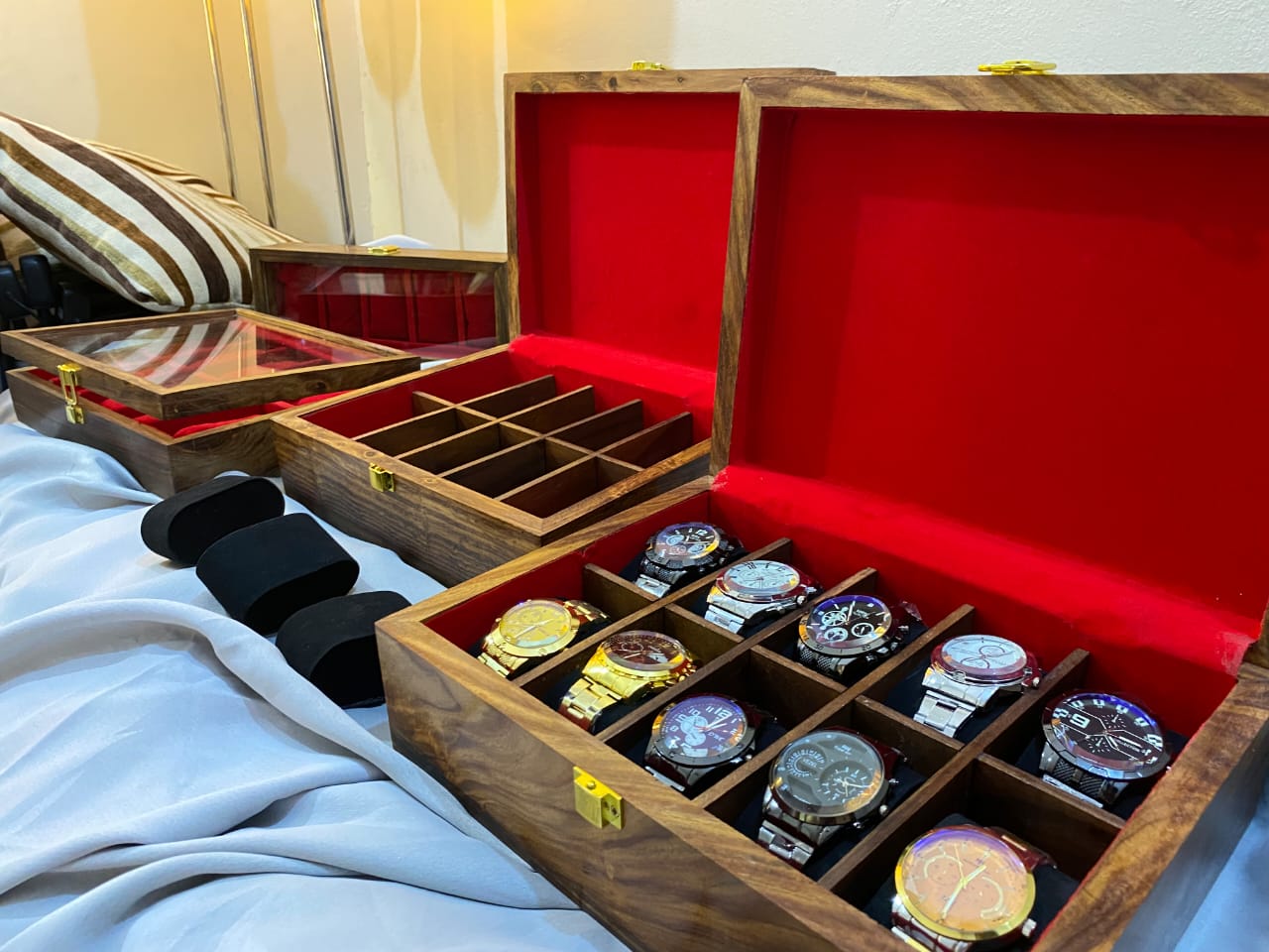 Wooden Watch Box For 10 Slots with interior wood