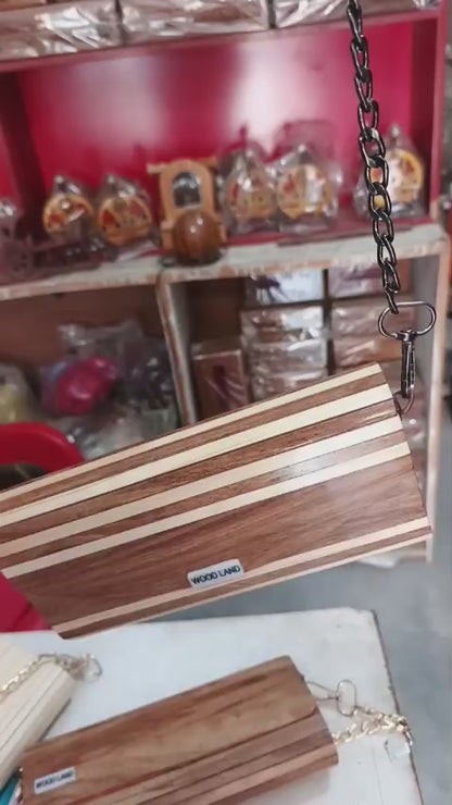 Exclusive Wooden Clutch Purse – Handcrafted Luxury for Stylish Women